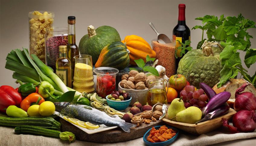 La dieta mediterranea La dieta mediterranea
